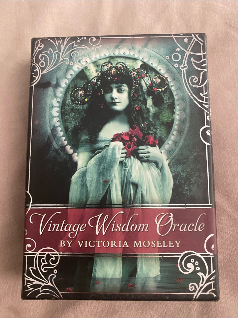 Vintage Wisdom Oracle Deck and Guidebook, Set by Victoria Moseley.